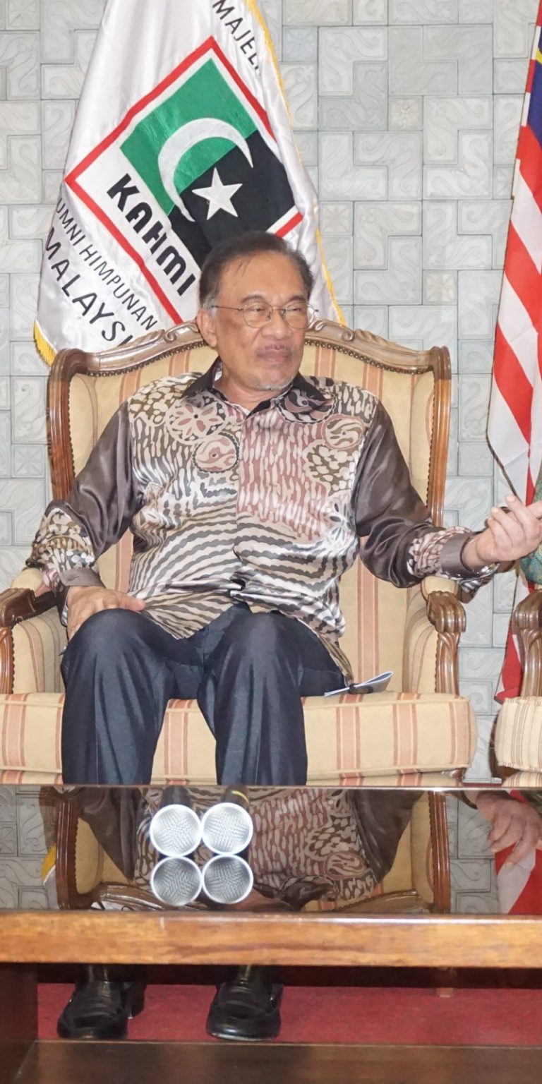 Anwar-Ibrahim1